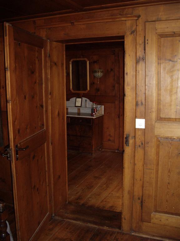 Heidi'S Guesthouse Frenières Zimmer foto